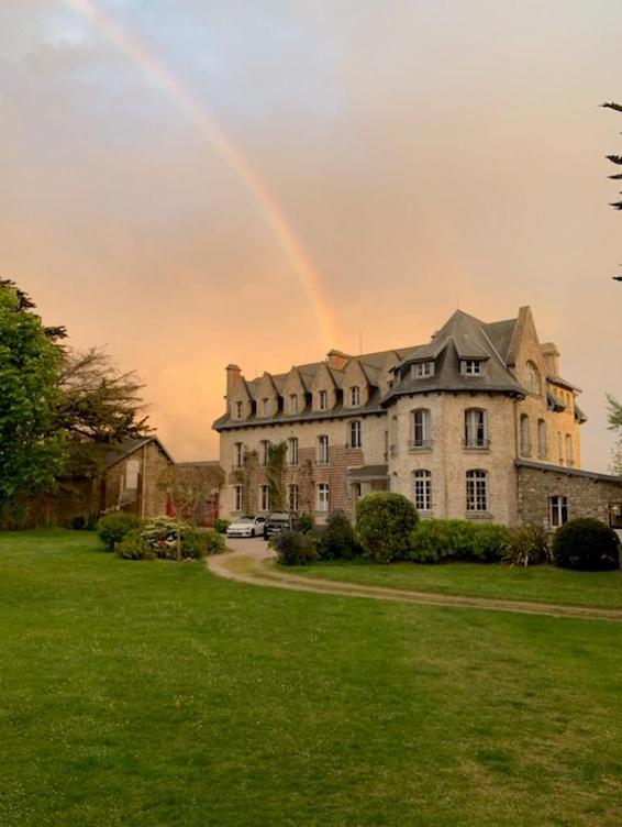 Chateau De Surville Surville  外观 照片
